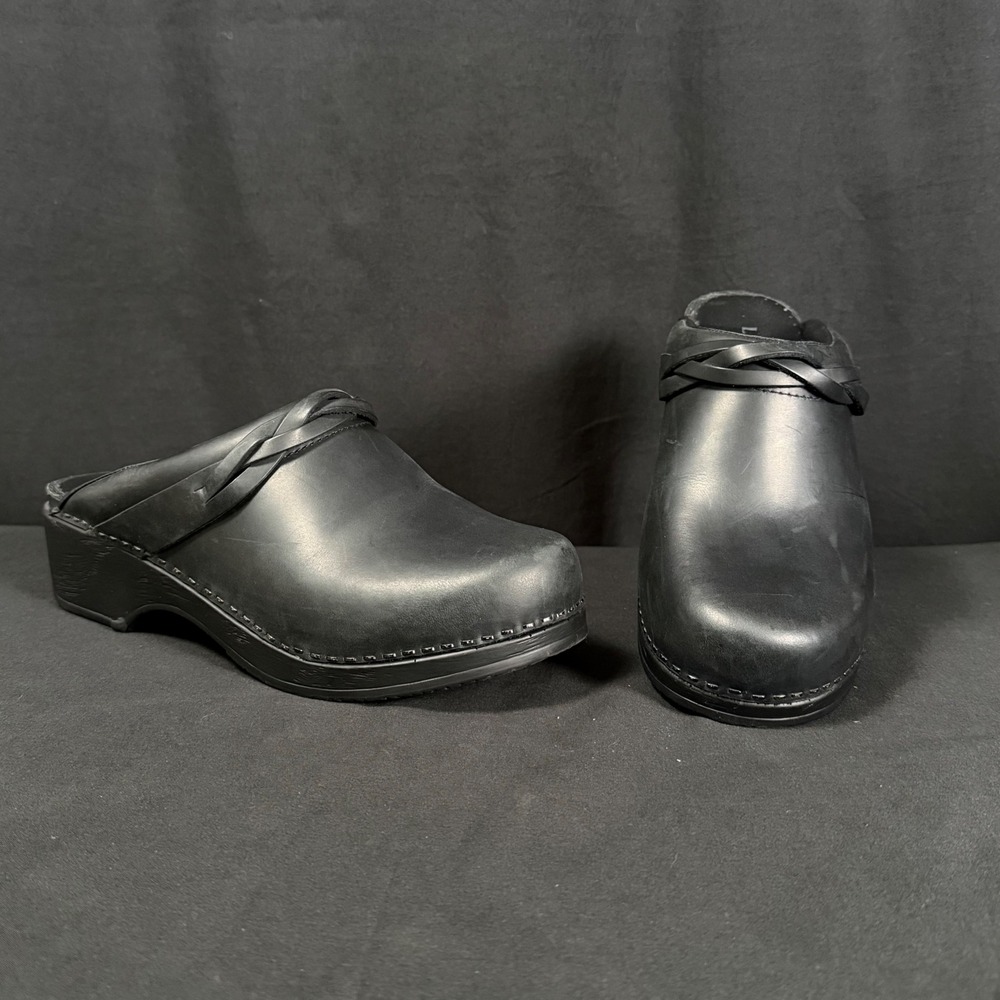 LL Bean Classic Leather Clog Black Leather Braided Collar Mules Nursing Women 39